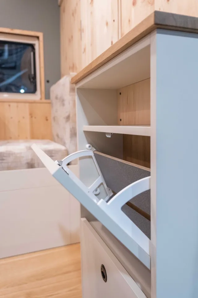 Individueller Möbelbau im Camper Van Schweiz