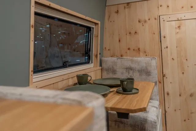Individueller Möbelbau im Camper Van Schweiz